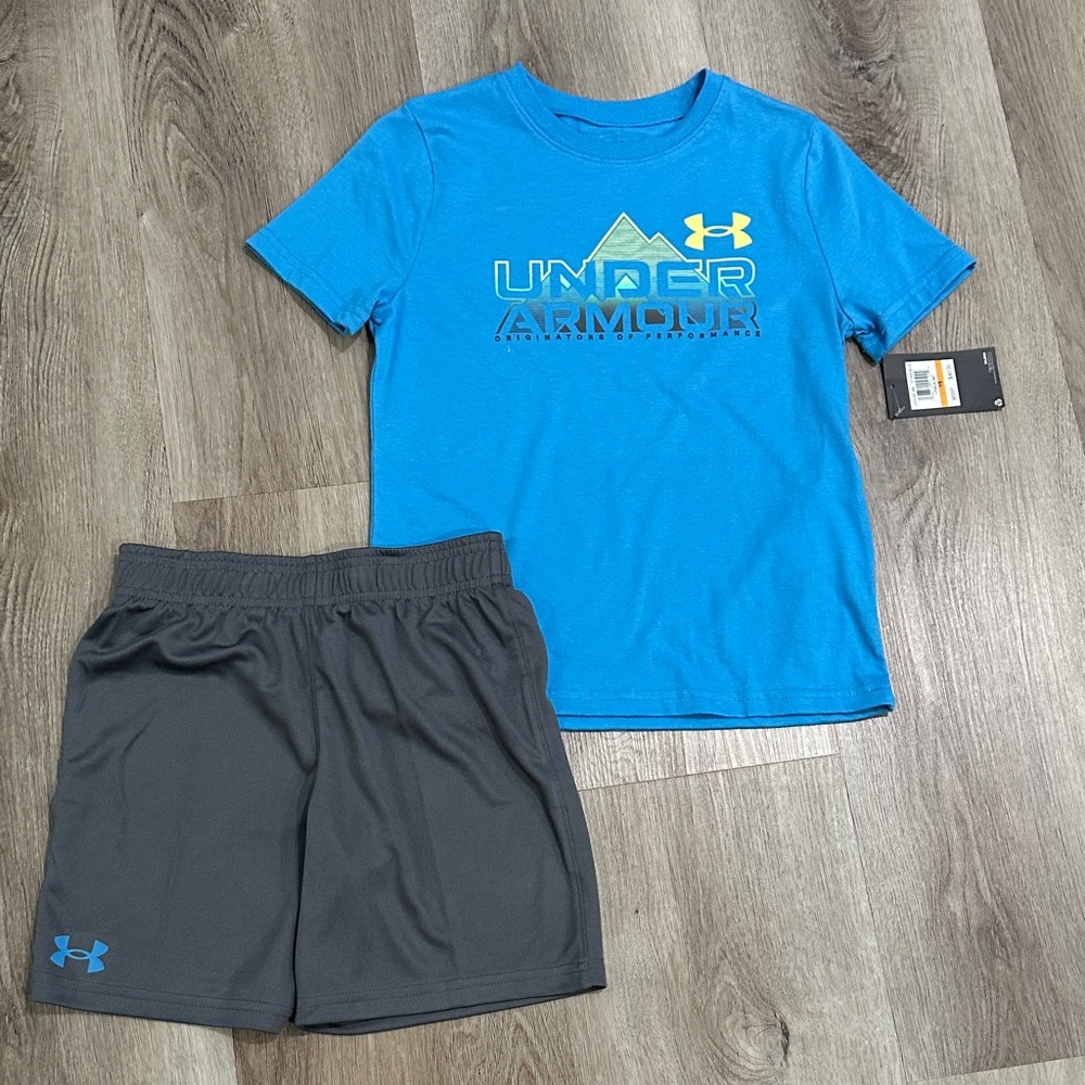 Under Armour Bright Blue Tee and Charcoal Shorts Set